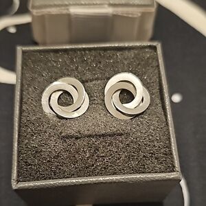 Elegant Silver Swirl Earrings